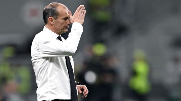 AC Milan axes Allegri in major rebuild AC Milan axes Allegri in major rebuild