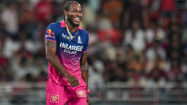 GT vs RR IPL 2026 Jofra Archer s 11-Ball Over Sets Unwanted Record In Jaipur