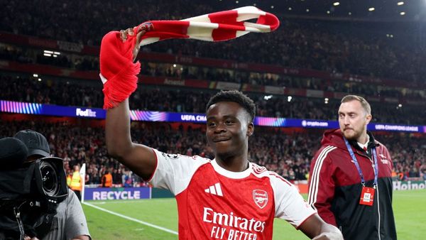 Arsenal Block Noise in Bid for Glory