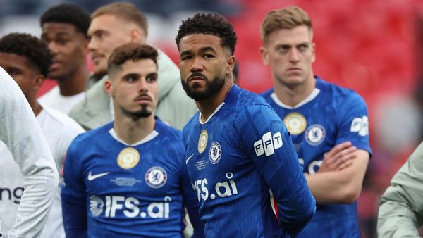 Chelsea stability urged after final defeat Chelsea stability urged after final defeat