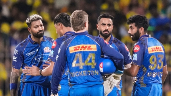 MI Playoff Qualification Scenario How Can Mumbai Indians qualify for IPL 2026 Playoffs after CSK Defeat