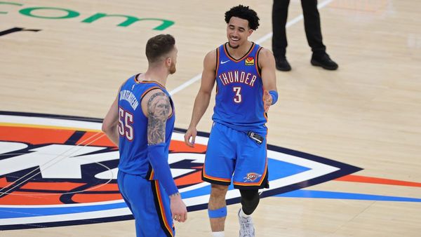 Gilgeous-Alexander Leads Thunder in Game 2 Gilgeous-Alexander Leads Thunder in Game 2