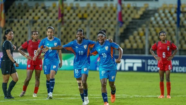 India top Group B after Bangladesh win India top Group B after Bangladesh win