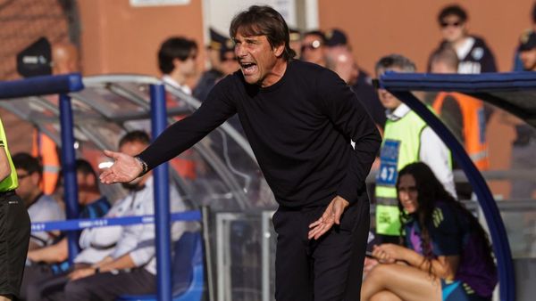 Napoli Step Forward in Como Draw