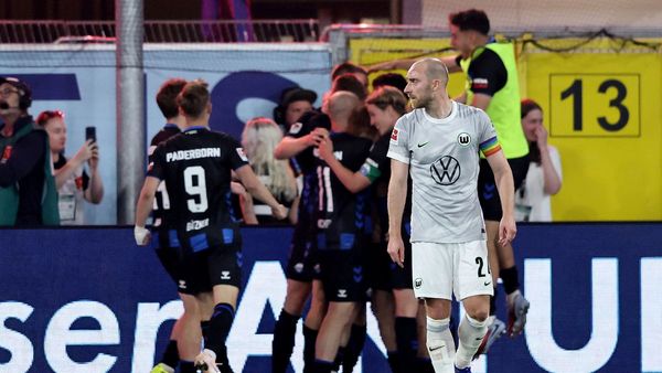 Paderborn seal Bundesliga promotion
