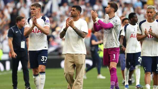 Tottenham survive relegation scare with Everton win Tottenham survive relegation scare with Everton win