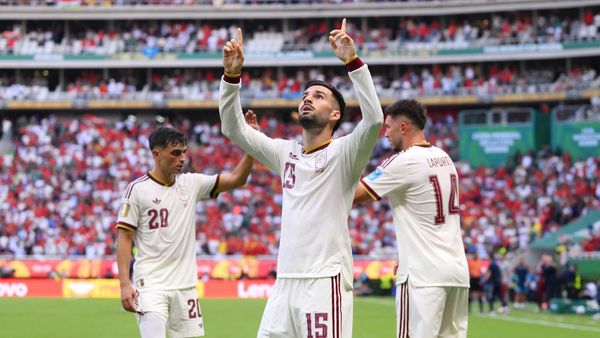 Baena clinches Spain's Group H win