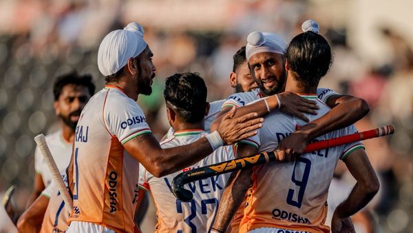 India Mens Hockey Lose To England In Pro League Shootout