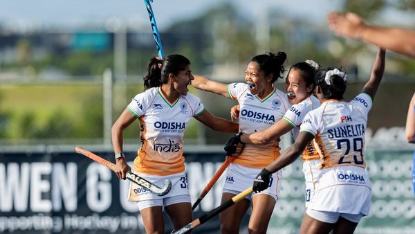 India reach semis after 2-1 vs Japan India reach semis after 2-1 vs Japan