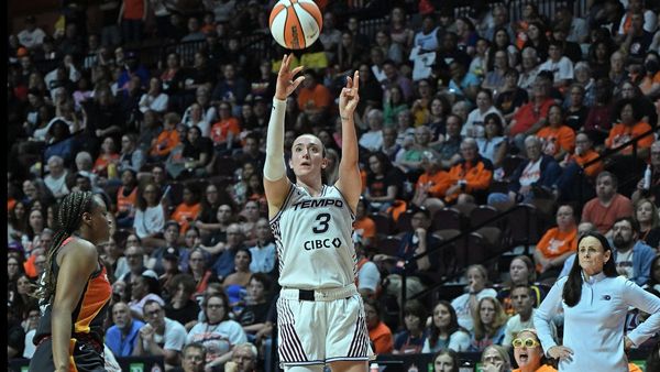 Mabrey hits nine 3-pointers as Tempo rally Mabrey hits nine 3-pointers as Tempo rally