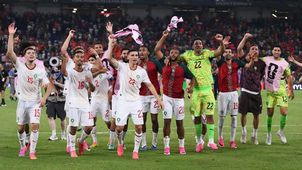 Morocco stun Netherlands on penalties