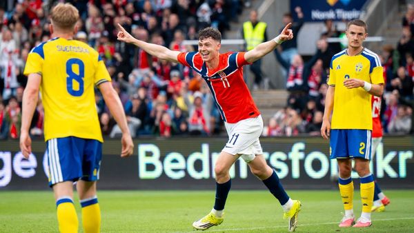 Norway beat Sweden 3-1 as Larsen shines Norway beat Sweden 3-1 as Larsen shines