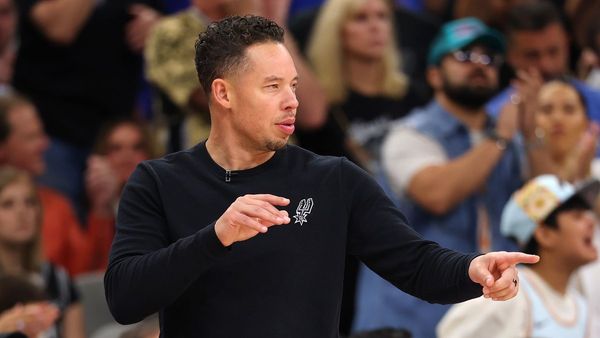 Spurs edge Knicks in Game 3 as Wembanyama shines