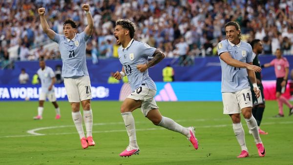 Uruguay stalemate: Araujo seals late equaliser Uruguay stalemate: Araujo seals late equaliser