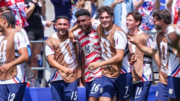 USMNT Top Group D, Ibrahimovic Urges Belief