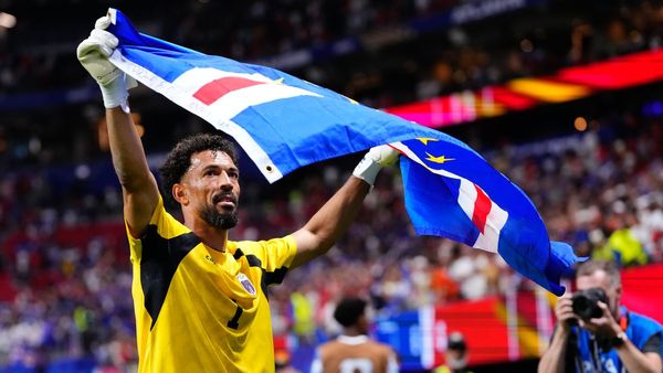 Vozinha inspires Cape Verde to draw Spain Vozinha inspires Cape Verde to draw Spain