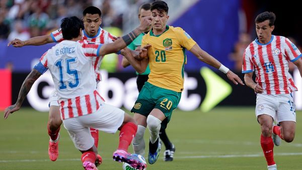 Paraguay 0-0 Australia: Australia advance