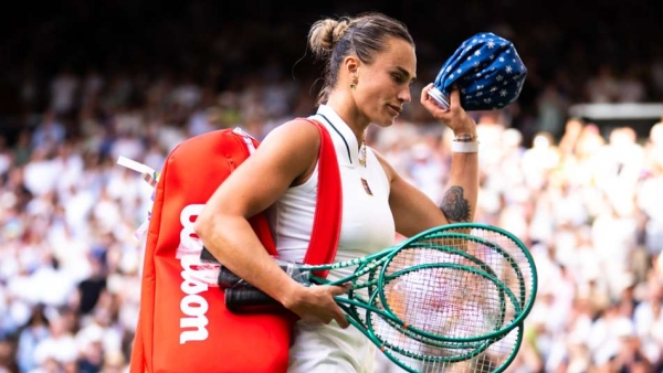 “I F*** It Up This Year”: Aryna Sabalenka Laments To Stunning Fourth Round Wimbledon Defeat to Naomi Osaka