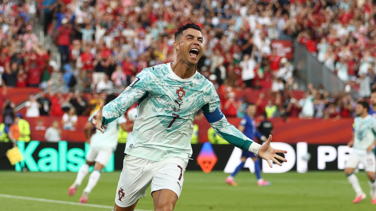 Cristiano Ronaldo creates World Record as Portugal edge past Croatia in a Thriller Cristiano Ronaldo creates World Record as Portugal edge past Croatia in a Thriller