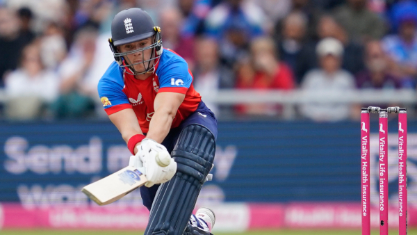 England Thrash India by Four Wickets in 2nd T20I; Shreyas Iyer’s Wait for Maiden Win as Captain Continues