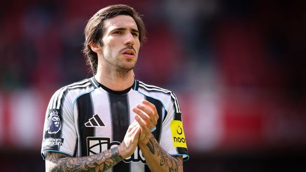 Tonali seals club-record move to Spurs Tonali seals club-record move to Spurs