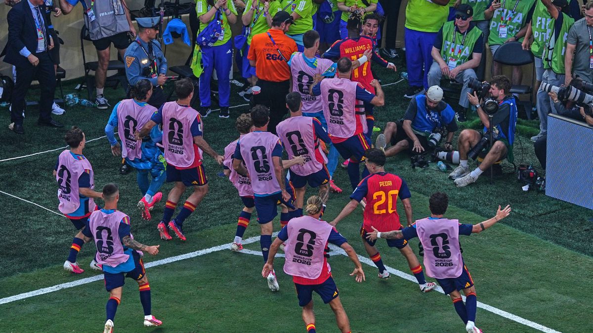 FIFA World Cup Final: Twitter Erupts As Spain Lift The Trophy After Sixteen Years FIFA World Cup Final: Twitter Erupts As Spain Lift The Trophy After Sixteen Years