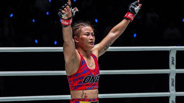 Stamp Fairtex disappointed after split win Stamp Fairtex disappointed after split win