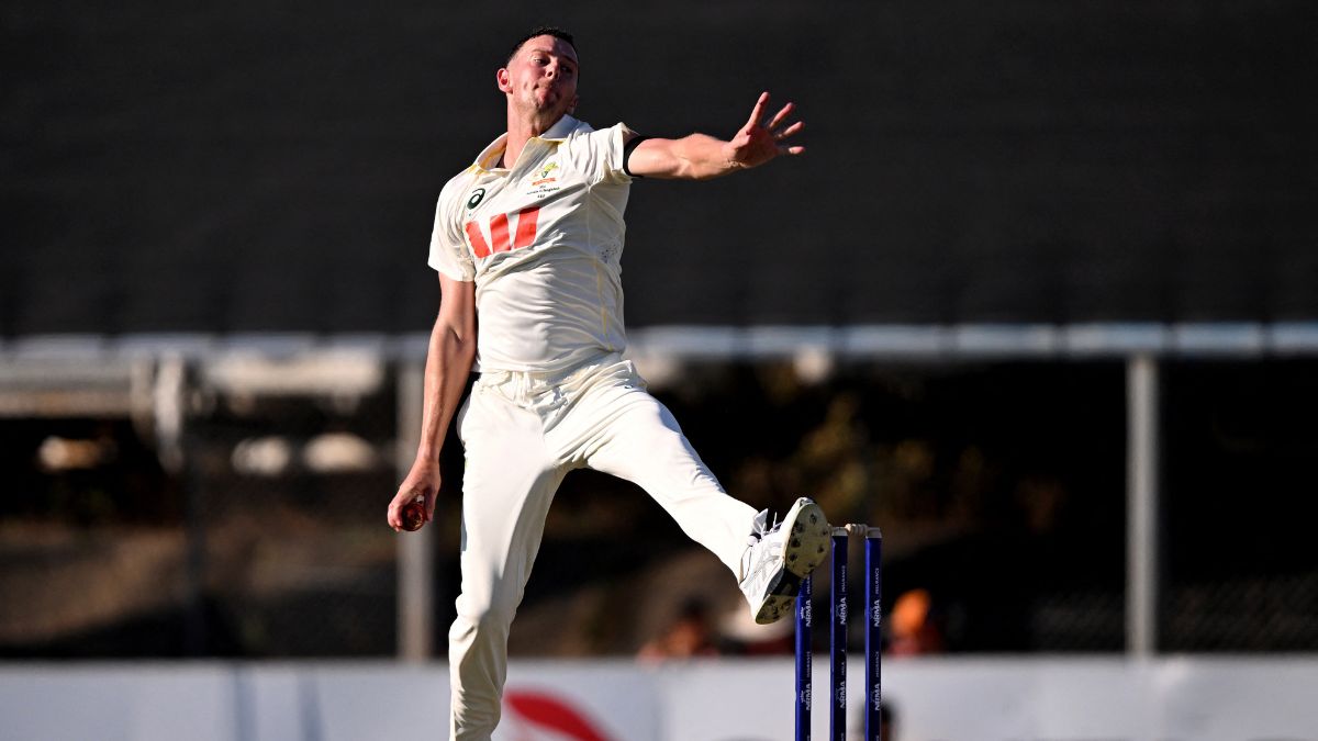 Josh Hazlewood Joins Lyon, Cummins in Elite 300-Wicket Club With Six-Fer Against Bangladesh