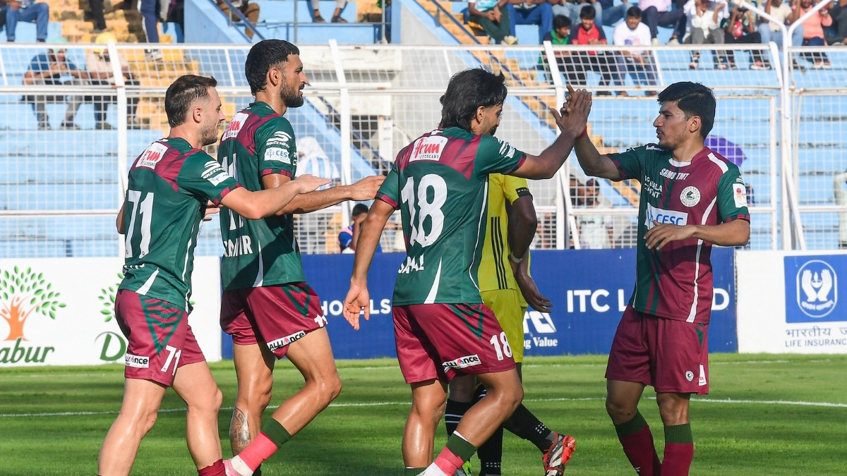 Mohun Bagan storm into Durand Cup quarters after putting Six goals past CISF
