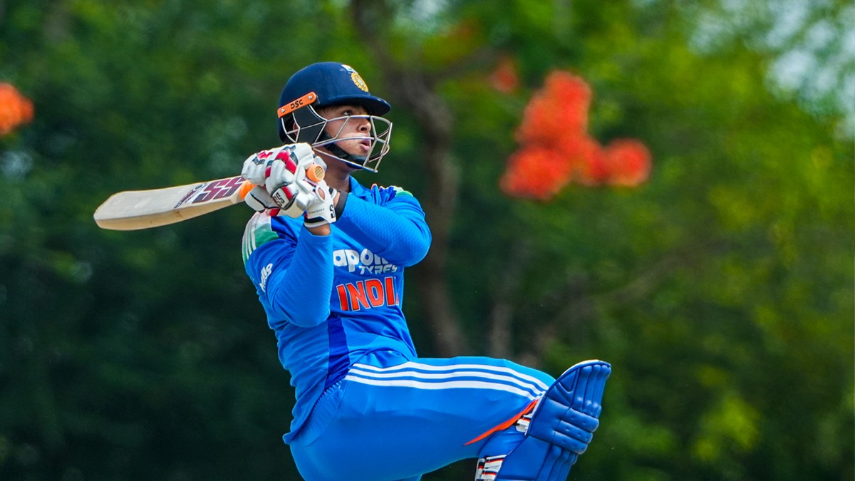 I am a wicket-taker Vaibhav Sooryavanshi ecstatic after two-wicket spell in Duleep Trophy I am a wicket-taker Vaibhav Sooryavanshi ecstatic after two-wicket spell in Duleep Trophy