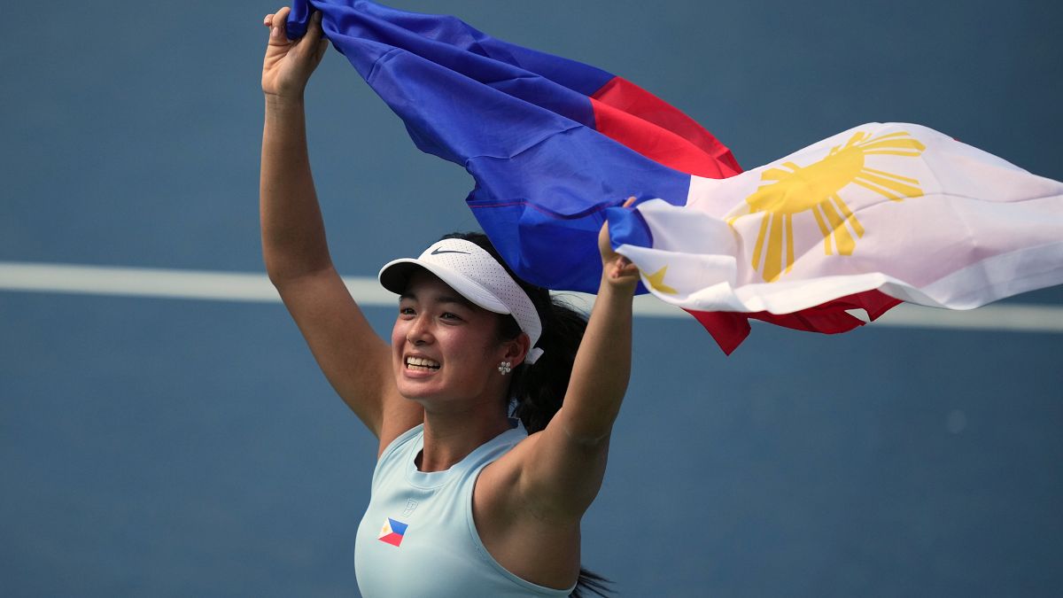 US Open Alex Eala Draws On Strong Filipino Support As She Storms Into Second Round With Straight-Sets Win On Mary Stoiana US Open Alex Eala Draws On Strong Filipino Support As She Storms Into Second Round With Straight-Sets Win On Mary Stoiana