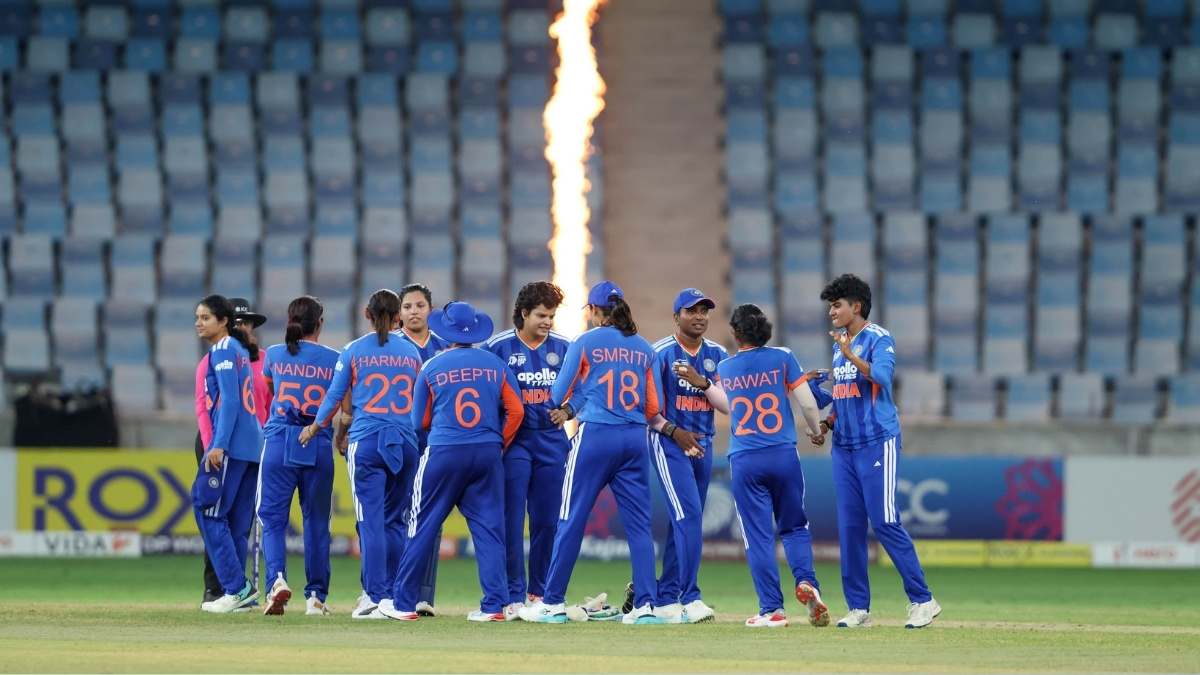 Shafali Verma Deepti Sharma Shine as India Beat Bangladesh by 40 Runs Reach Asia Cup Final Shafali Verma Deepti Sharma Shine as India Beat Bangladesh by 40 Runs Reach Asia Cup Final