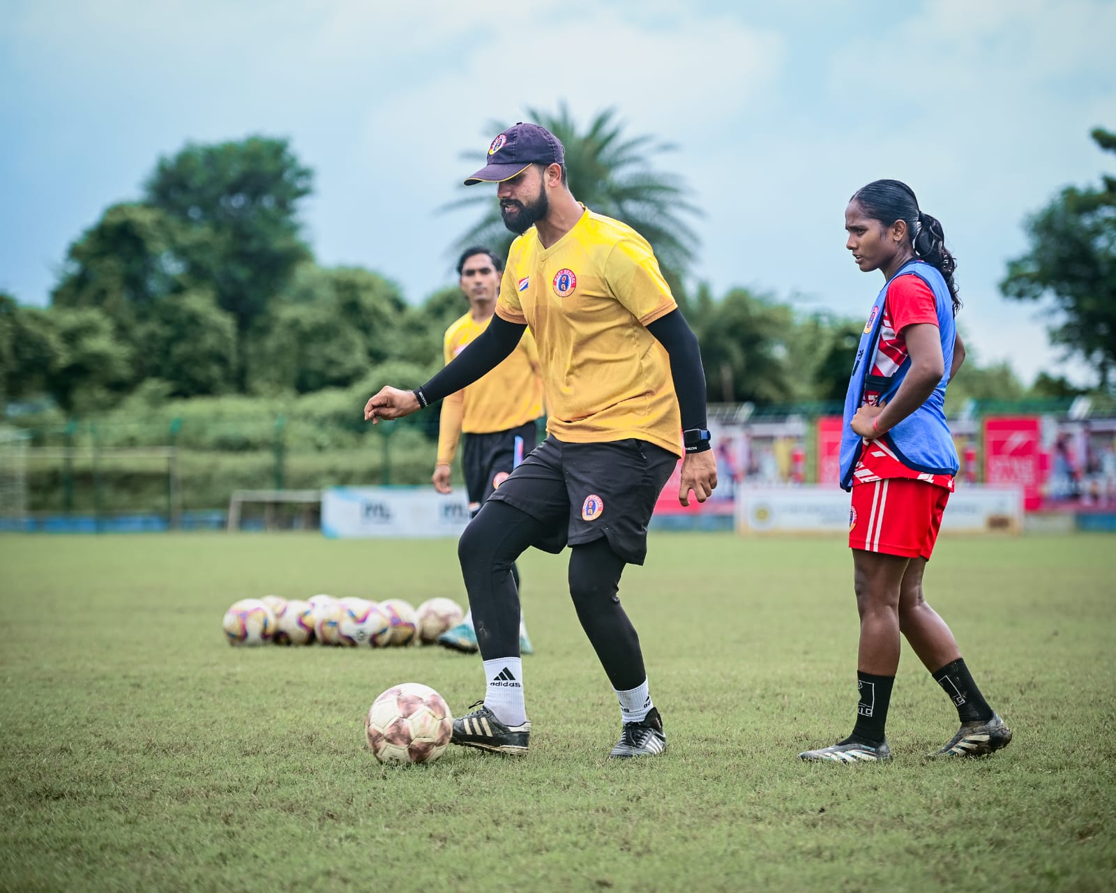 Anthony Andrews Interview East Bengal Women s Coach on Aggressive Brave Mantra Indian Football