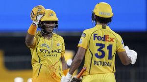 CSK vs MI: ಮುಂಬೈಗೆ ಸೋಲಿಗೆ ಆಘಾತ: ಚೆನ್ನೈಗೆ 8 ವಿಕೆಟ್‌ ಭರ್ಜರಿ ಜಯ