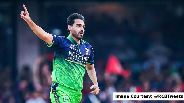RCB vs DC: 7 ಎಸೆತಗಳಲ್ಲಿ 3 ವಿಕೆಟ್‌ ಪಡೆದ Bhuvneshwar Kumar