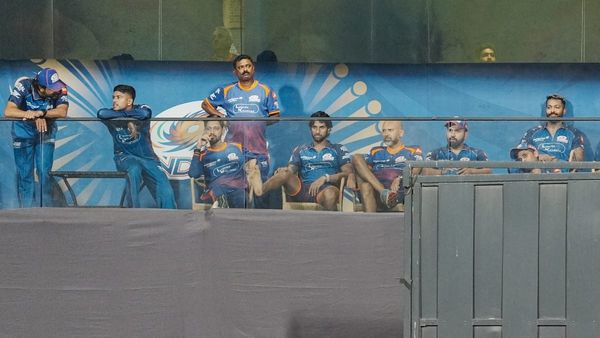 IPL 2027: ಹಾರ್ದಿಕ್, ಸೂರ್ಯಕುಮಾರ್, ಬೌಲ್ಟ್ | ಮುಂಬೈ ಇಂಡಿಯನ್ಸ್ ತಂಡದಲ್ಲಿ ಬದಲಾವಣೆ ಸಾಧ್ಯತೆ
