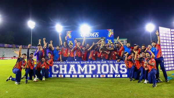 Sher-E-Punjab T20 League: ಲುಧಿಯಾನ ಲಯನ್ಸ್‌ಗೆ 8 ವಿಕೆಟ್‌ ಸೋಲು; ಚಾಂಪಿಯನ್‌ ಪಟ್ಟಕ್ಕೇರಿದ ಅಮೃತಸರ ಸೂರ್ಮಾಸ್
