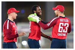 SA vs ENG 1s ODI: ಇಂಗ್ಲೆಂಡ್ ವೇಗಿ ಜೋಫ್ರಾ ಆರ್ಚರ್ ದುಬಾರಿ ಕಮ್ಬ್ಯಾಕ್! SA vs ENG 1s ODI: ಇಂಗ್ಲೆಂಡ್ ವೇಗಿ ಜೋಫ್ರಾ ಆರ್ಚರ್ ದುಬಾರಿ ಕಮ್ಬ್ಯಾಕ್!