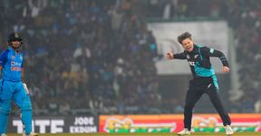 IND vs NZ: 2ನೇ ಟಿ20 ಪಂದ್ಯದಲ್ಲಿ ಕಳಪೆ ಪಿಚ್ ನಿರ್ಮಾಣ; ಲಕ್ನೋ ಪಿಚ್ ಕ್ಯುರೇಟರ್ ವಜಾ IND vs NZ: 2ನೇ ಟಿ20 ಪಂದ್ಯದಲ್ಲಿ ಕಳಪೆ ಪಿಚ್ ನಿರ್ಮಾಣ; ಲಕ್ನೋ ಪಿಚ್ ಕ್ಯುರೇಟರ್ ವಜಾ