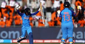 ICC T20 Rankings: ಸ್ಮೃತಿ ಮಂಧಾನ ಸ್ಥಾನ ಅಬಾಧಿತ; ಭಾರೀ ಏರಿಕೆ ಕಂಡ ಜೆಮಿಮಾ, ರಿಚಾ ಘೋಷ್! ICC T20 Rankings: ಸ್ಮೃತಿ ಮಂಧಾನ ಸ್ಥಾನ ಅಬಾಧಿತ; ಭಾರೀ ಏರಿಕೆ ಕಂಡ ಜೆಮಿಮಾ, ರಿಚಾ ಘೋಷ್!