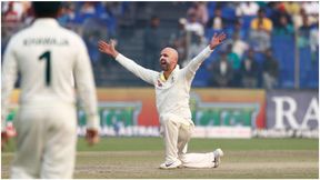 Ind vs Aus 2nd Test: ಭಾರತದ ವಿರುದ್ಧ ಟೆಸ್ಟ್ ಕ್ರಿಕೆಟ್ನಲ್ಲಿ 100 ವಿಕೆಟ್ ಪಡೆದ ಸಾಧನೆ ಮಾಡಿದ ನಾಥನ್ ಲಿಯಾನ್ Ind vs Aus 2nd Test: ಭಾರತದ ವಿರುದ್ಧ ಟೆಸ್ಟ್ ಕ್ರಿಕೆಟ್ನಲ್ಲಿ 100 ವಿಕೆಟ್ ಪಡೆದ ಸಾಧನೆ ಮಾಡಿದ ನಾಥನ್ ಲಿಯಾನ್