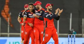 IPL 2023: ಆರ್ಸಿಬಿ ತಂಡದಲ್ಲಿರುವ ಮೂವರು ದುಬಾರಿ ಆಟಗಾರರು IPL 2023: ಆರ್ಸಿಬಿ ತಂಡದಲ್ಲಿರುವ ಮೂವರು ದುಬಾರಿ ಆಟಗಾರರು