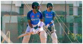 ಭಾರತ vs ಆಸ್ಟ್ರೇಲಿಯಾ ಟೆಸ್ಟ್: ಟೀಮ್ ಇಂಡಿಯಾ ಆಟಗಾರರಿಗೆ ನೆಟ್ಸ್ನಲ್ಲಿ ಸ್ಪಿನ್ ಅಗ್ನಿ ಪರೀಕ್ಷೆ! ಭಾರತ vs ಆಸ್ಟ್ರೇಲಿಯಾ ಟೆಸ್ಟ್: ಟೀಮ್ ಇಂಡಿಯಾ ಆಟಗಾರರಿಗೆ ನೆಟ್ಸ್ನಲ್ಲಿ ಸ್ಪಿನ್ ಅಗ್ನಿ ಪರೀಕ್ಷೆ!