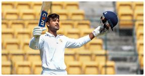 ರಣಜಿ ಟ್ರೋಫಿಯಲ್ಲಿ ಆರ್ಭಟ: ಮತ್ತೆ ಭಾರತ ತಂಡದ ಕದತಟ್ಟುತ್ತಿದ್ದಾರೆ ಸ್ಥಾನ ಕಳೆದುಕೊಂಡ 5 ಆಟಗಾರರು! ರಣಜಿ ಟ್ರೋಫಿಯಲ್ಲಿ ಆರ್ಭಟ: ಮತ್ತೆ ಭಾರತ ತಂಡದ ಕದತಟ್ಟುತ್ತಿದ್ದಾರೆ ಸ್ಥಾನ ಕಳೆದುಕೊಂಡ 5 ಆಟಗಾರರು!