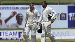Ind Vs Aus Test: ಅಭಿಮಾನಿಗಳ ಸೆಲ್ಫಿಗೆ ಡೇವಿಡ್ ವಾರ್ನರ್ ಫೋಸ್: ವಾರ್ನರ್ ಜನಪ್ರಿಯತೆ ಕಂಡು ಖವಾಜ ಸುಸ್ತು! Ind Vs Aus Test: ಅಭಿಮಾನಿಗಳ ಸೆಲ್ಫಿಗೆ ಡೇವಿಡ್ ವಾರ್ನರ್ ಫೋಸ್: ವಾರ್ನರ್ ಜನಪ್ರಿಯತೆ ಕಂಡು ಖವಾಜ ಸುಸ್ತು!