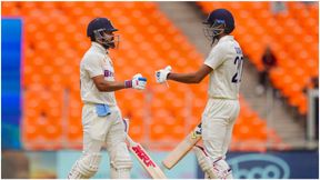 Ind Vs Aus 4th Test: ಕೊಹ್ಲಿ ಭರ್ಜರಿ ಶತಕ, ಅಕ್ಷರ್ ಪಟೇಲ್ ಅಬ್ಬರ : ಇನ್ನಿಂಗ್ಸ್ ಮುನ್ನಡೆ ಸಾಧಿಸಿದ ಭಾರತ Ind Vs Aus 4th Test: ಕೊಹ್ಲಿ ಭರ್ಜರಿ ಶತಕ, ಅಕ್ಷರ್ ಪಟೇಲ್ ಅಬ್ಬರ : ಇನ್ನಿಂಗ್ಸ್ ಮುನ್ನಡೆ ಸಾಧಿಸಿದ ಭಾರತ