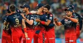 IPL 2023: ಐಪಿಎಲ್ನಲ್ಲಿ ಆರ್ಸಿಬಿ ತಂಡದ ಅತ್ಯುತ್ತಮ ಸಂಭಾವ್ಯ ಆಡುವ 11ರ ಬಳಗ IPL 2023: ಐಪಿಎಲ್ನಲ್ಲಿ ಆರ್ಸಿಬಿ ತಂಡದ ಅತ್ಯುತ್ತಮ ಸಂಭಾವ್ಯ ಆಡುವ 11ರ ಬಳಗ