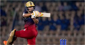 WPL 2023 MI vs RCB : ಮುಂಬೈ ಇಂಡಿಯನ್ಸ್ಗೆ ಗೆಲ್ಲಲು ಸವಾಲಿನ ಗುರಿ ನೀಡಿದ ಆರ್ಸಿಬಿ WPL 2023 MI vs RCB : ಮುಂಬೈ ಇಂಡಿಯನ್ಸ್ಗೆ ಗೆಲ್ಲಲು ಸವಾಲಿನ ಗುರಿ ನೀಡಿದ ಆರ್ಸಿಬಿ