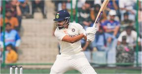 India vs Australia: 6ನೇ ಕ್ರಮಾಂಕದಲ್ಲೂ ಕಣಕ್ಕಿಳಿಯಲಿಲ್ಲ ಶ್ರೇಯಸ್ ಐಯ್ಯರ್; ಕಾರಣ ನೀಡಿದ ಬಿಸಿಸಿಐ India vs Australia: 6ನೇ ಕ್ರಮಾಂಕದಲ್ಲೂ ಕಣಕ್ಕಿಳಿಯಲಿಲ್ಲ ಶ್ರೇಯಸ್ ಐಯ್ಯರ್; ಕಾರಣ ನೀಡಿದ ಬಿಸಿಸಿಐ