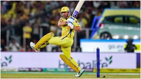 IPL 2023 MS Dhoni: ತವರಿನ ಮೊದಲ ಪಂದ್ಯದಲ್ಲಿ ಧೋನಿ ಆಡೋದು ಅನುಮಾನ! IPL 2023 MS Dhoni: ತವರಿನ ಮೊದಲ ಪಂದ್ಯದಲ್ಲಿ ಧೋನಿ ಆಡೋದು ಅನುಮಾನ!
